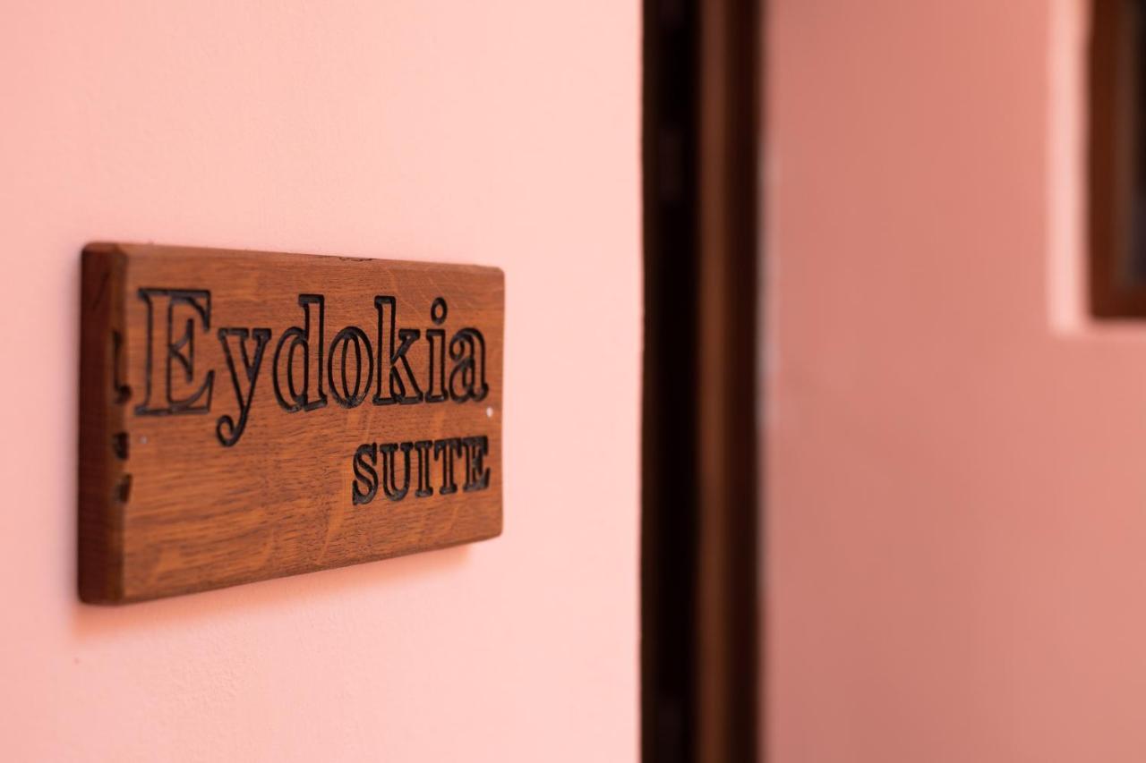 Ey Sofias Suites Rhodes City Eksteriør billede